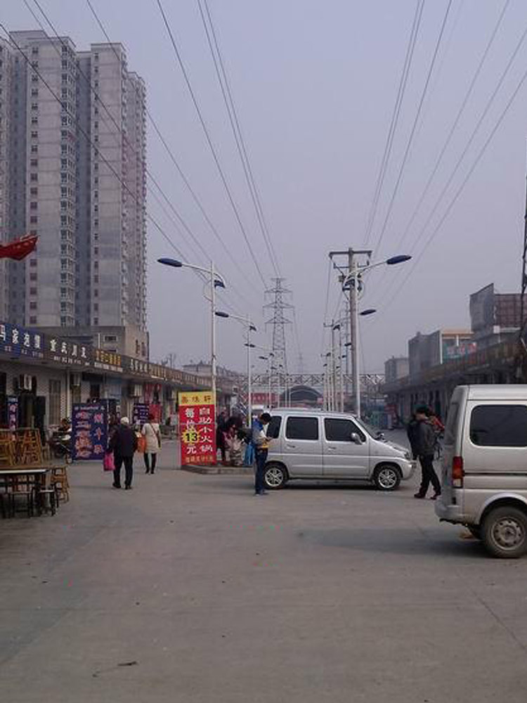 西安街道市電路燈 西安街道市電路燈